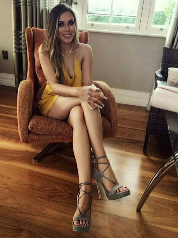 Caresse tes jambes