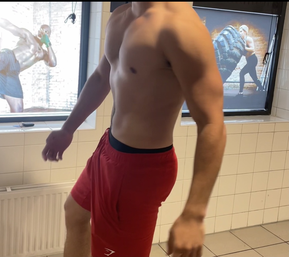 Dan  - Feeling kinda confident today  : Hello, I am a 23-year-old uni student who is about to enter his last year. 
I came here for the classic and wrestling matches, but I am starting to like interactive and...